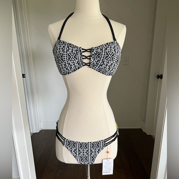 CA by Vitamin A bikini - Picture 2 of 8